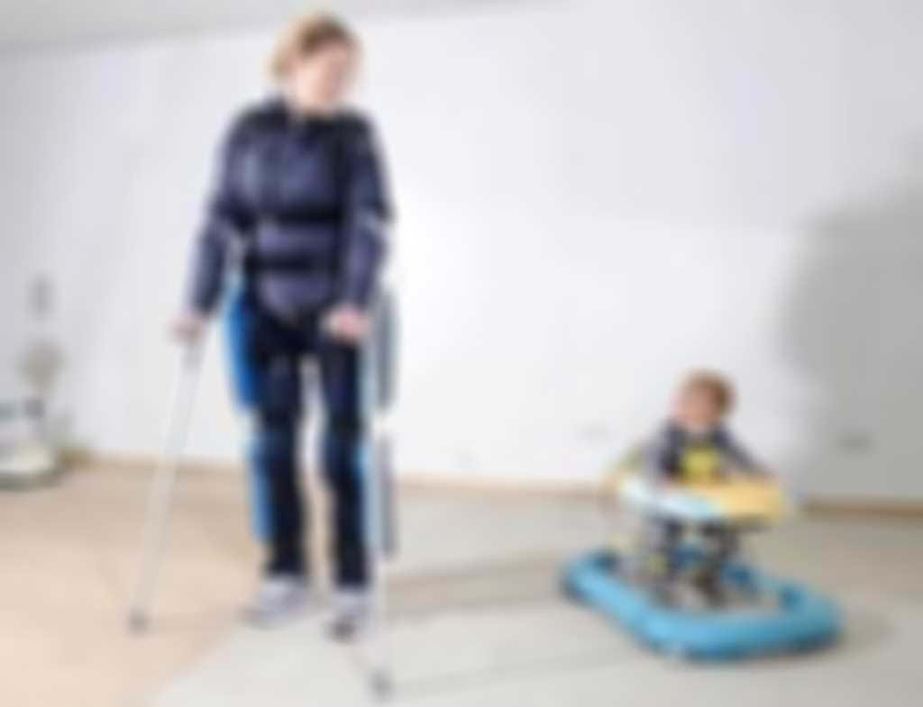 Claire.jpg blurred out