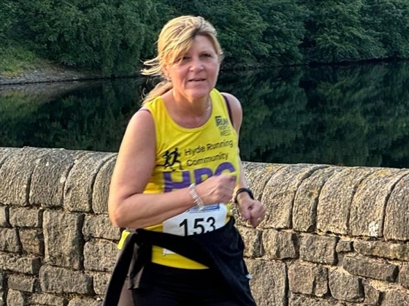 Run North West. Hyde - Wed HRC Group 2 (10.30 to 12min mls pace. 5 ml/10k