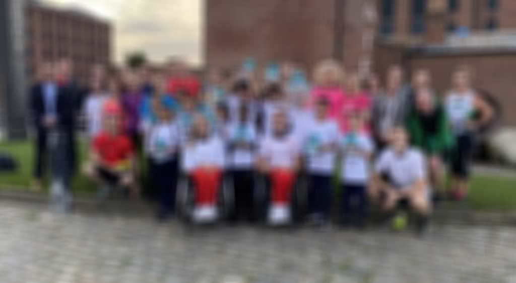 Group Photo APPG 2023 2000 blurred out