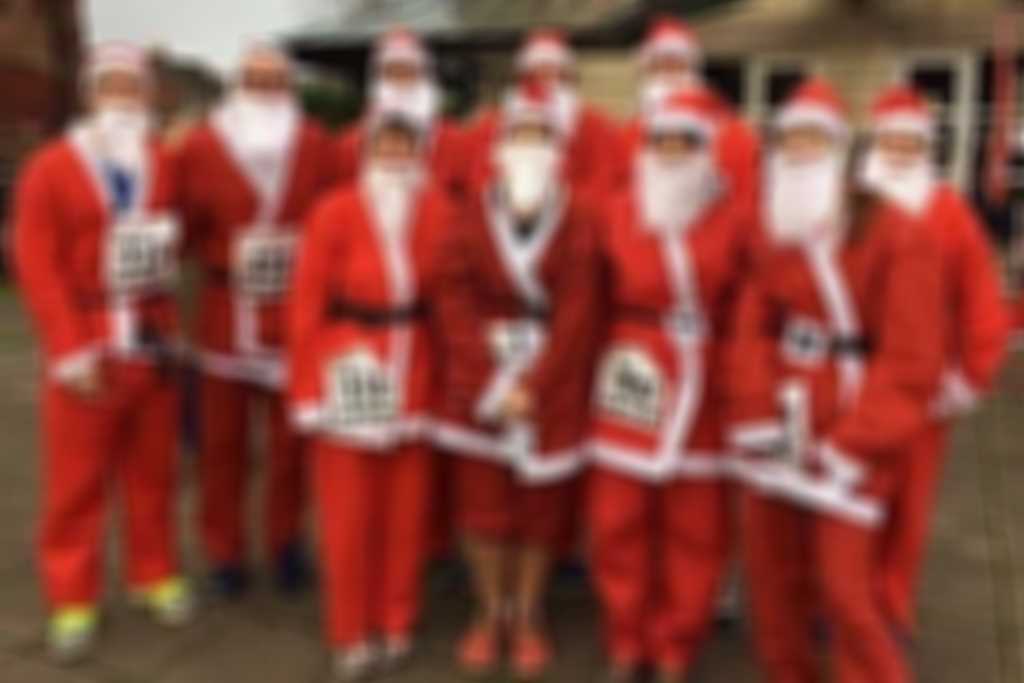 GreenbowSanta_Dash2015-300_1.jpg blurred out