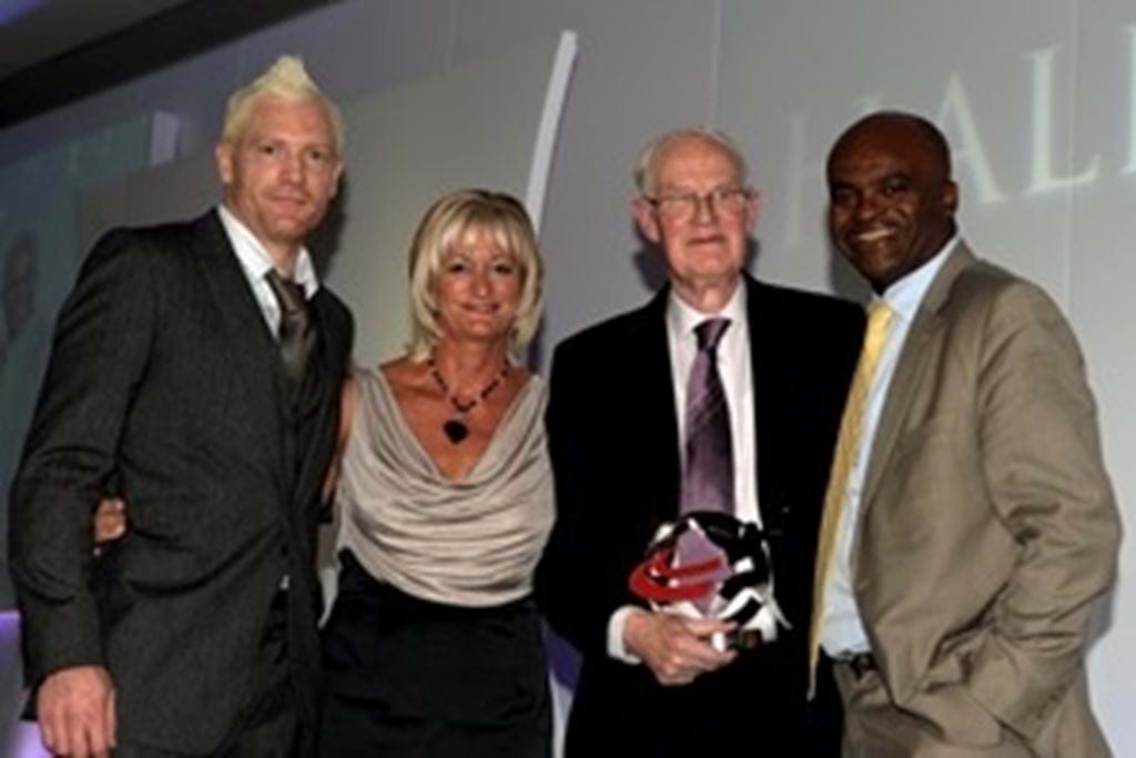 Mike_Smith__Iwan_Thomas__Donna_Hartley__Kriss_Akabusi___300.jpg